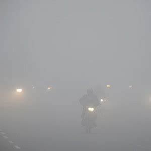 Season's first fog knocks in Ghaziabad