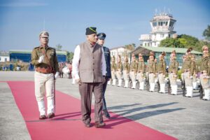 Mizoram News : शपथ ग्रहण से पहले माँ कामख्या माता गुवाहाटी के दर्शन करने पहुंचे जनरल वीके सिंह 2 WhatsApp Image 2025 01 15 at 5.24.02 PM 1