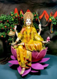 Navratri 2025: नवरात्रि के 9 दिन, 9 रंग, 9 रूप, जानें 4 Navratri 2025