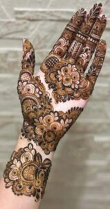 Minimalist Mehndi