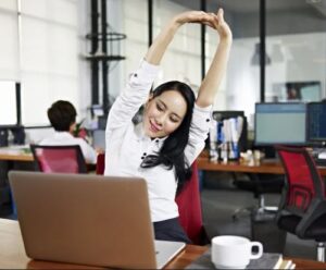 Working Hours Tips: ऑफिस हो या घर, ऐसे रखें सेहत का ध्यान 3 Working Hours Tips