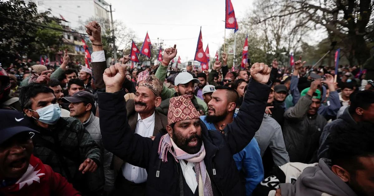 Nepal Crisis : सावधान.. नेपाल जाने वाली बसों पर यूपी रोडवेज का बड़ा कदम,जानें क्या हैं खबर 5 Nepal Crisis