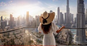 Abu Dhabi Long Weekend: अबू धाबी का परफेक्ट प्लान-जनवरी, फरवरी और मई क्यों हैं घूमने के बेस्ट महीने 2 Abu Dhabi is a perfect long weekend destination offering safety