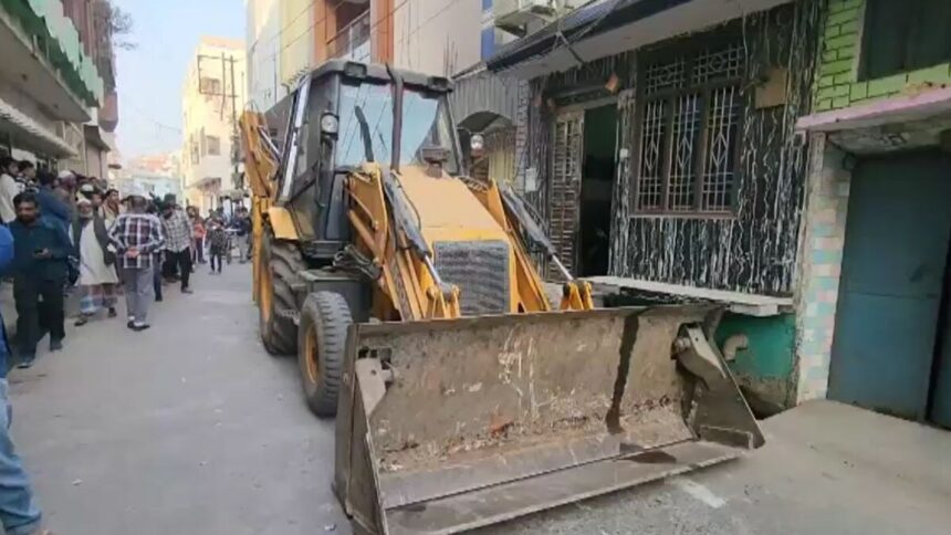 Sambhal Bulldozer Action