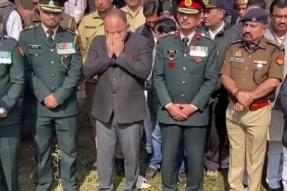 69749c7b86dee one year old son performs last rites of martyred father hapur 241827261 16x9 1