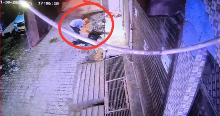 Delhi CCTV Robbery Incident