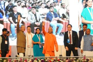 CM Yogi News: पहले गोलियां चलती थीं, अब बन रही चिप्स! ग्रेटर नोएडा में CM योगी का बड़ा कदम 2 IMG 20260221 WA0039