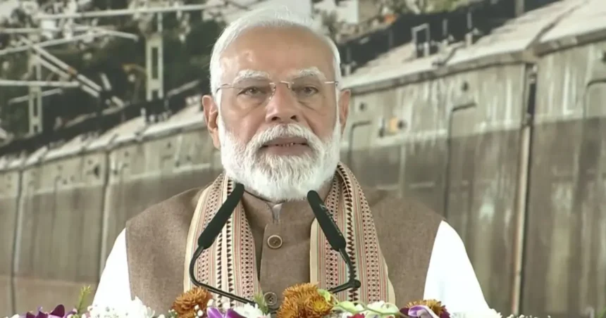 Narendra Modi Attacks Congress