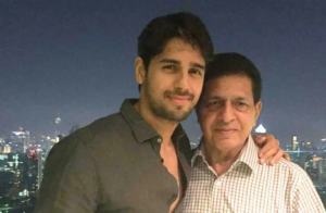 सिद्धार्थ मल्होत्रा ने पिता सुनील मल्होत्रा को दी आखिरी विदाई, शेयर किया दिल छू लेने वाला नोट 2 Sidharth Malhotra Father Death