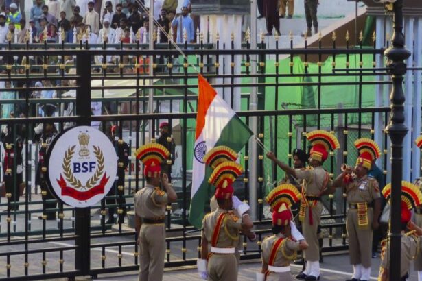 Attari Border Retreat Ceremony Time