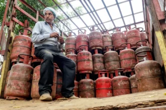 Gas Crisis Impact on Agra Industry