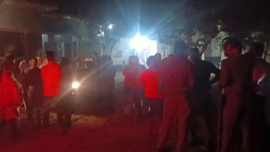 69bd3ec3a091a villagers hold maharashtra police team hostage mistaking them for thieves 203405834 16x9 1