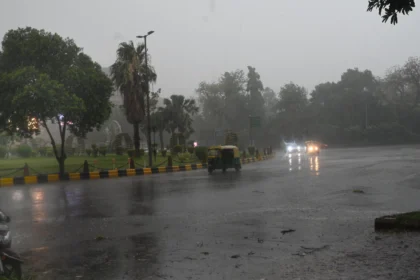 Delhi Weather Yellow Alert