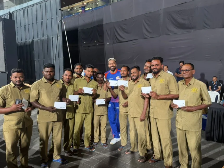 Hardik Pandya 10 Lakh Cheques