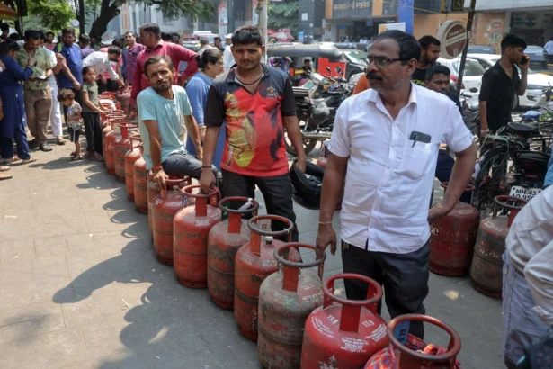 LPG Cylinder Crisis India
