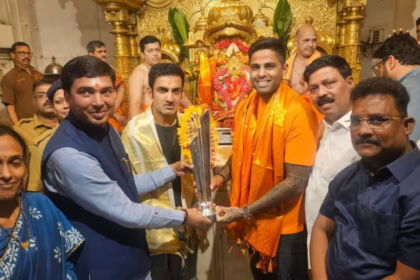 Team India Siddhivinayak Temple