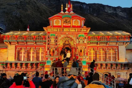Badrinath Dham Kapat Opening