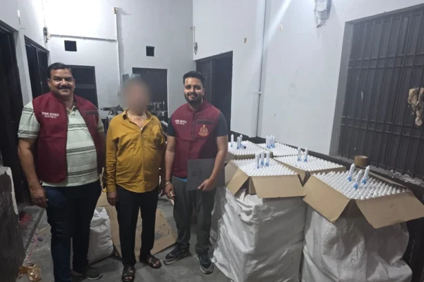 Fake Toothpaste Factory