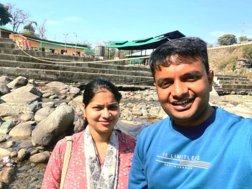 IAS Inspirational Story: Yogi government's big decision! IAS officer Isha Priya, who provided free classes, is appointed DM.