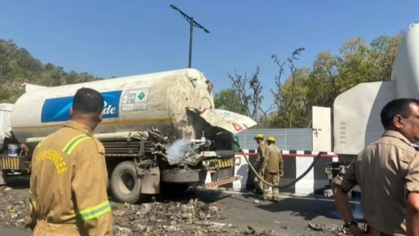 Nitrogen Gas Leak Expressway