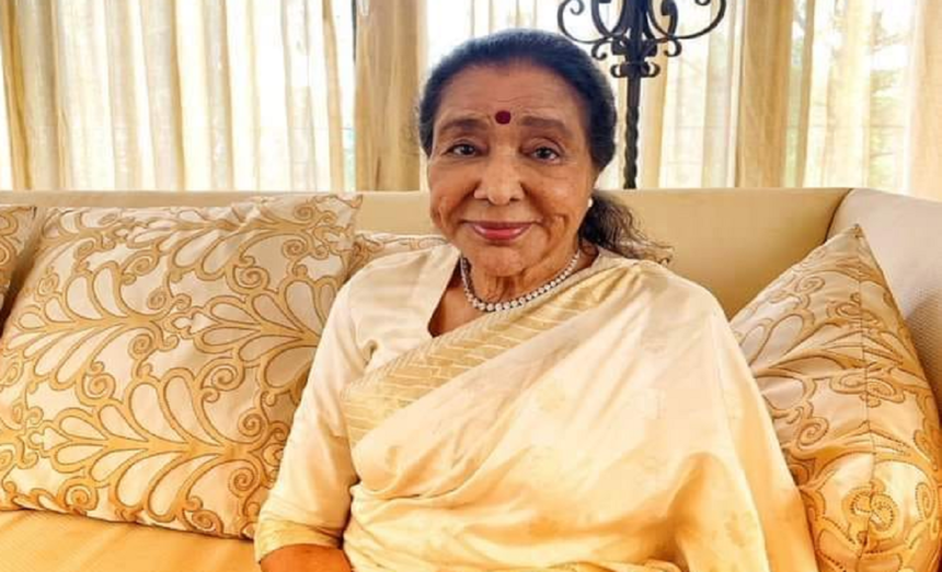 Asha Bhosle Hospitalized