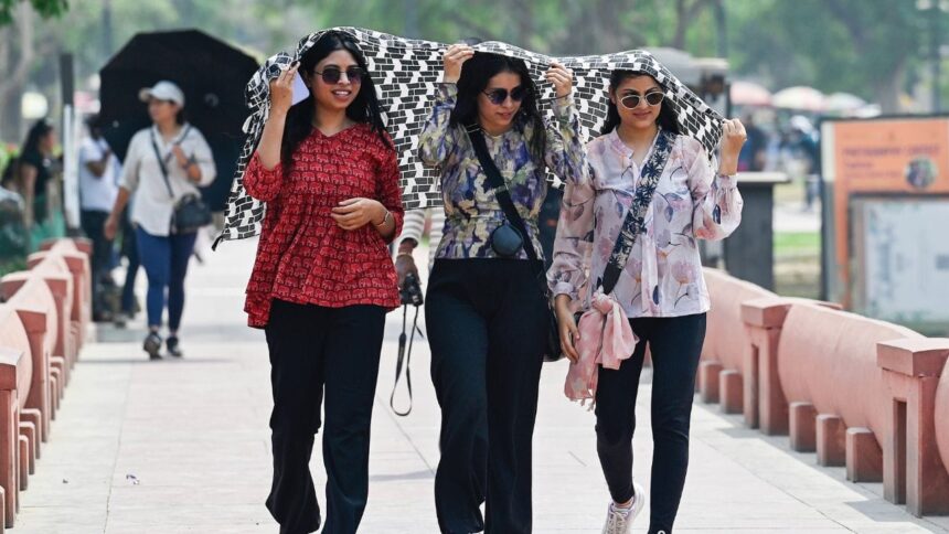 IIMD Weather Forecast: Thunderstorm and rain alert in Delhi-UP, weather will change in many states