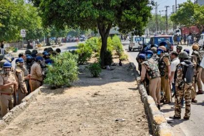 Noida Workers Protest: