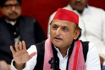 UP Politics News: Why wasn't campaigning conducted through video conferencing? Akhilesh Yadav attacks BJP