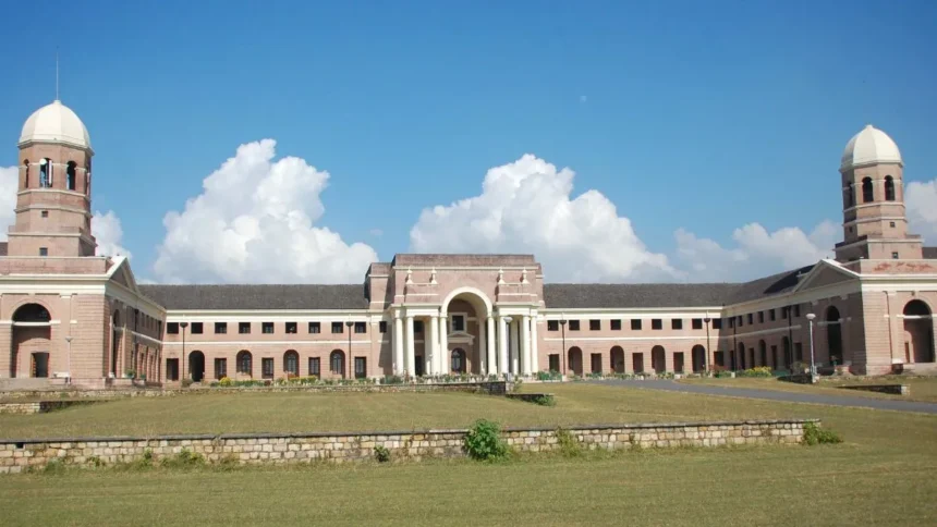 FRI Reopens for Tourists