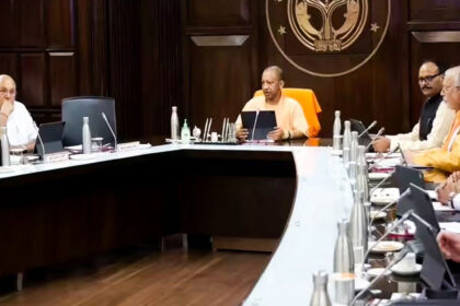 Yogi Cabinet Decision: Big decision before Panchayat elections, new commission to be formed to decide OBC reservation in UP