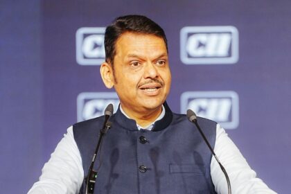 CM Fadnavis Fuel Saving Policy