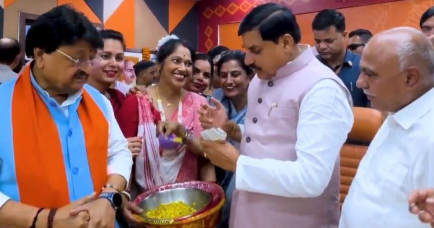 CM Mohan Bengal Election Celebration