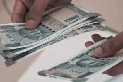 Financial Rules June 2026: People using UPI payments, credit cards and banking services and major money-related changes.