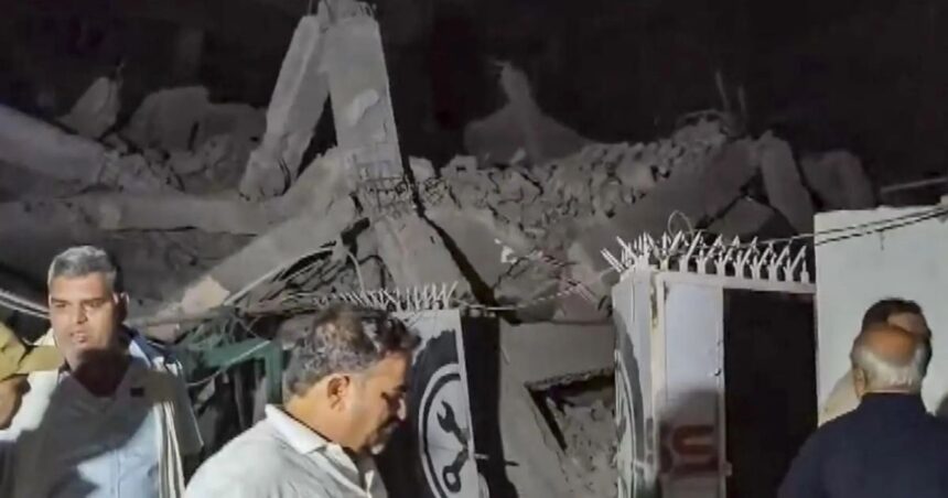 Saket Building Collapse
