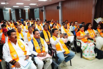 BJP Cells Meeting: CM Dhami addressing in Dehradun and calling party workers to strengthen organization and government outreach across Uttarakhand.