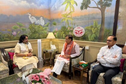 Devkinandan Thakur Vrindavan Program 2026: Preparations underway to create 2.1 million Shivlings! Devkinandan Thakur held a crucial meeting with Mahana.