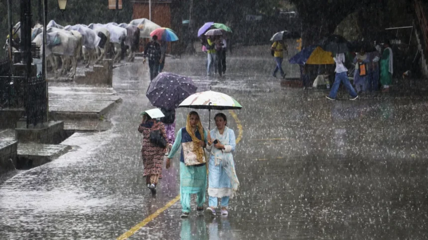 Uttarakhand Weather Today: Uttarakhand Weather Today showing rain clouds, hailstorm activity and strong winds across several districts