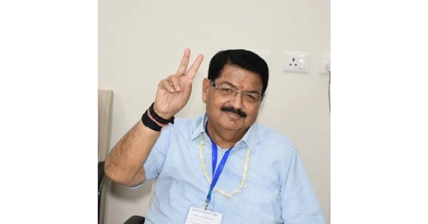 Parimal Nathwani after winning the Jharkhand Rajya Sabha election, addressing media and supporters