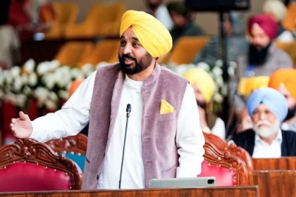 Punjab News: The hassle of making rounds of government offices is over in Punjab! Now, government services are available right at home.
