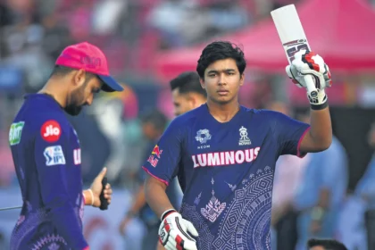 Vaibhav Suryavanshi Fear: Vaibhav Suryavanshi batting against Sri Lanka A with fielders set strategically around him