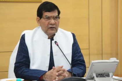 UPPCL Controversy: Uproar in UP over hike in electricity prices; Minister reprimands officials.