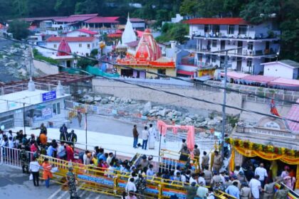Kainchi Dham: Thousands of devotees gathered to seek blessings at Neem Karoli Baba Temple during the Foundation Day celebrations in 2026.