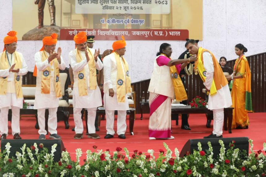 President Murmu in Jabalpur performing yoga and addressing students during the convocation ceremony at Rani Durgavati University