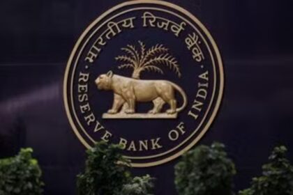 RBI Removes FCNR Deposit