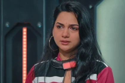Akanksha Chamola Lockupp 2: Akanksha Chamola gets emotional in Lockupp 2 before Gaurav Khanna enters the show.