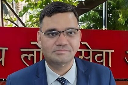 UP IAS Transfer: New posting for IAS officer Rinku Singh Rahi, who raised his voice against corruption; government issues order.