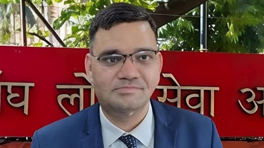 UP IAS Transfer: New posting for IAS officer Rinku Singh Rahi, who raised his voice against corruption; government issues order.