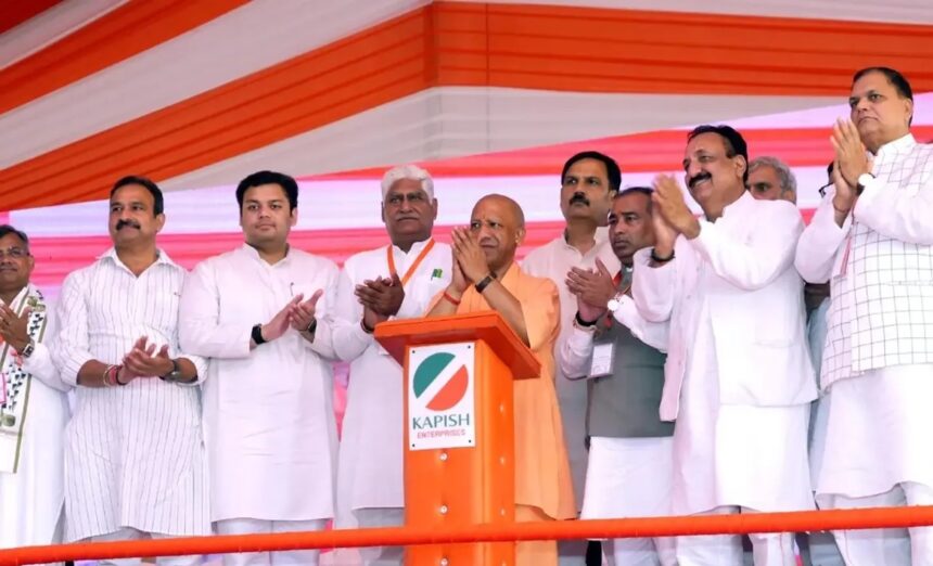 Yogi Adityanath in Saharanpur: CM Yogi Adityanath arrived in Saharanpur and unveiled a major package of development projects!
