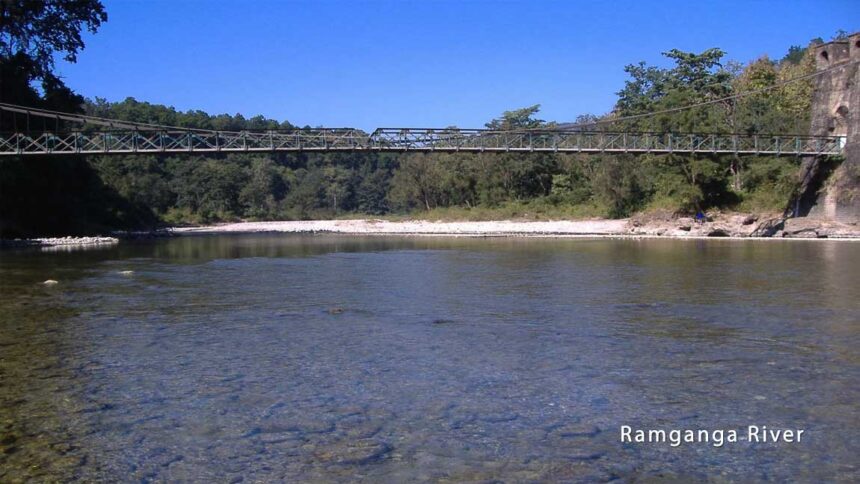 Ramganga River blocked after landslide in Pithoragarh, creating a 600-metre lake and raising flood concerns in nearby villages of Uttarakhand.