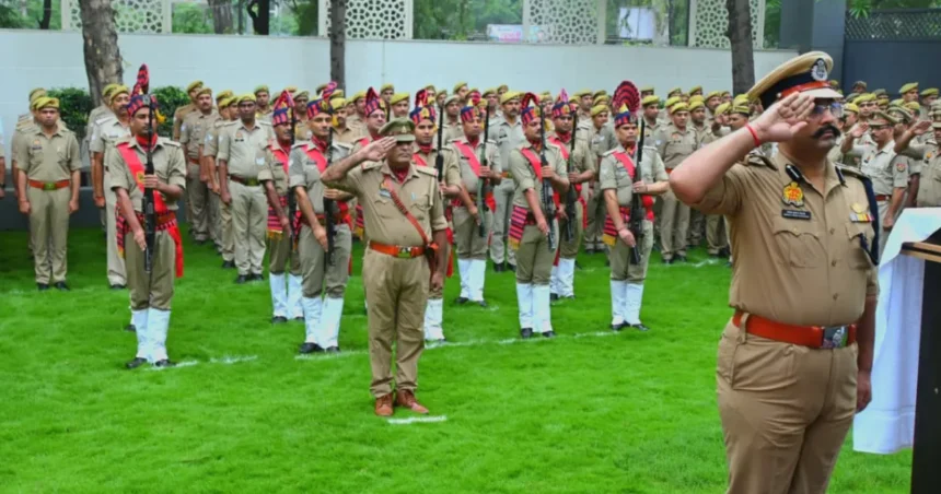 80वां स्वतंत्रता दिवस ध्वजारोहण पुलिस मुख्यालय